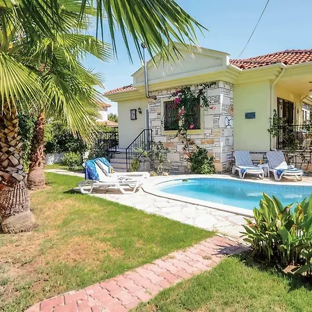 Sleeps 4 Air Con Wifi